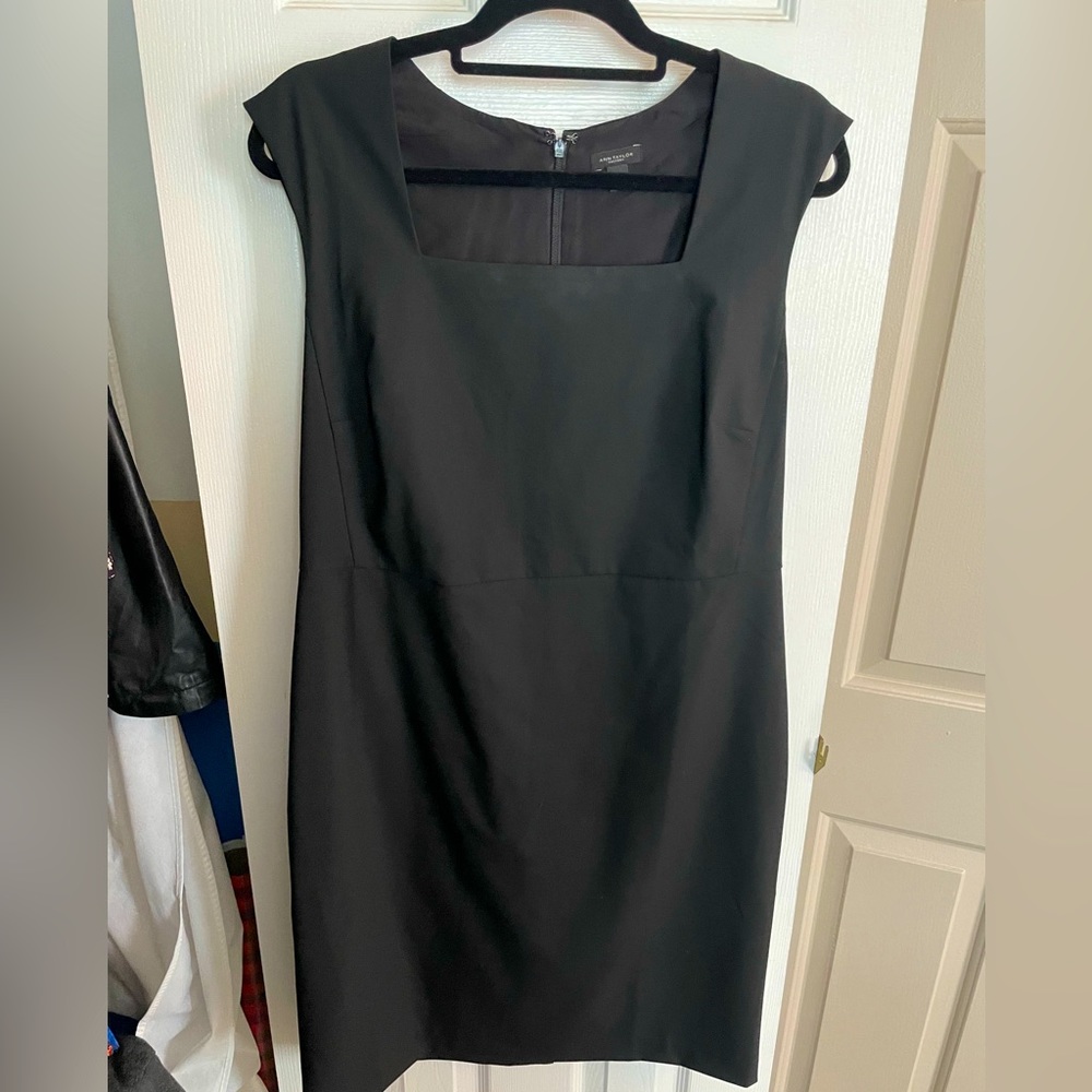Ann Taylor Square Neck Sheath Dress in Seasonless Stretch